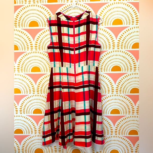 Kate Spade plaid silk fit and flare dress | size 8 - Picture 4 of 4